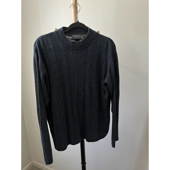 Liz Claiborne Sweaters - VTG Crazy Horse Liz Claiborne Off White Sweater Size Large